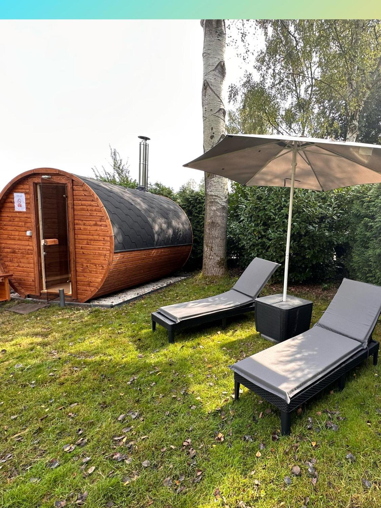Veluwe Vakanties Chalets With Private Barrel Sauna - With Pool Bar And Restaurant Facilities In The Veluwe National Park Putten Extérieur photo