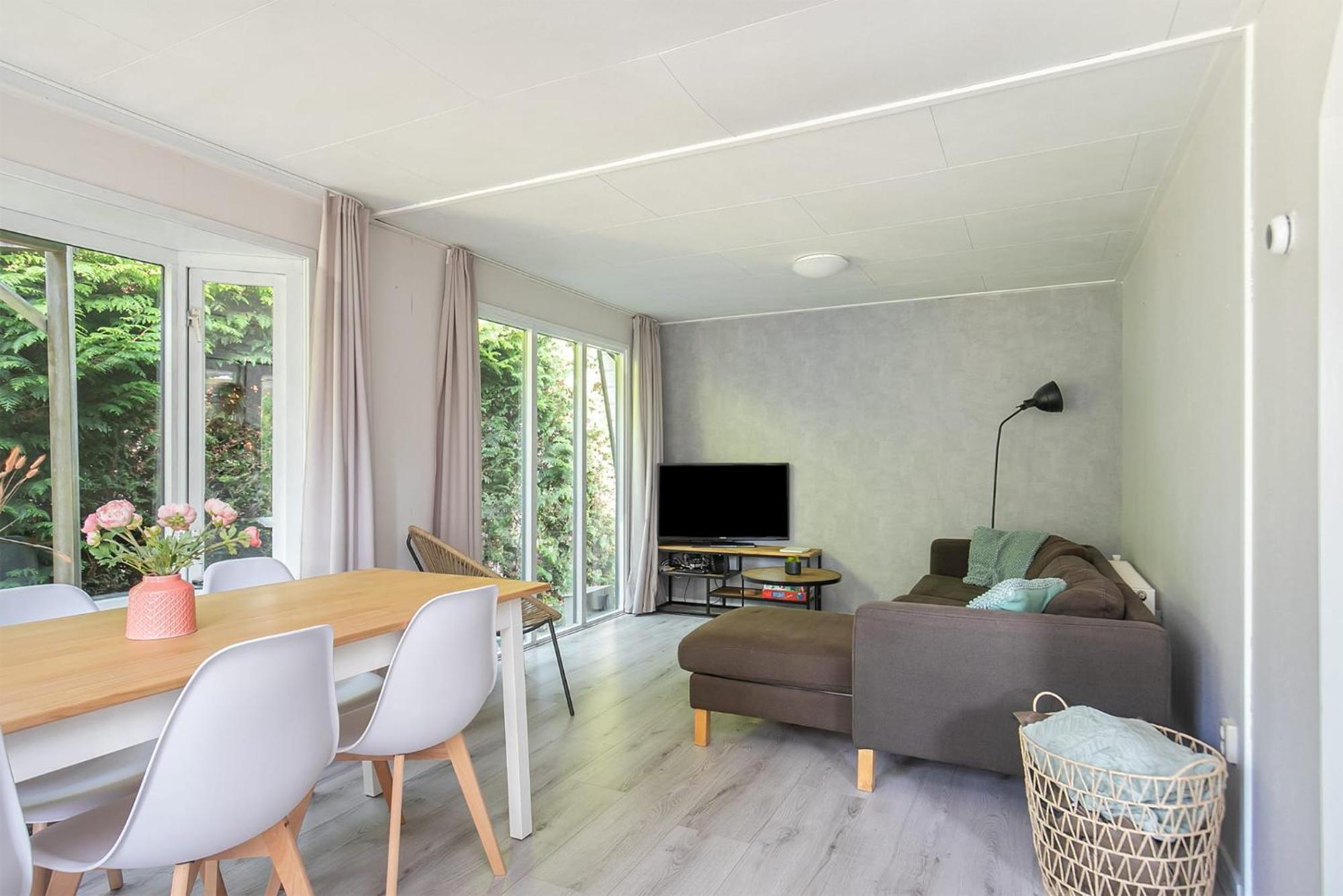 Veluwe Vakanties Chalets With Private Barrel Sauna - With Pool Bar And Restaurant Facilities In The Veluwe National Park Putten Extérieur photo