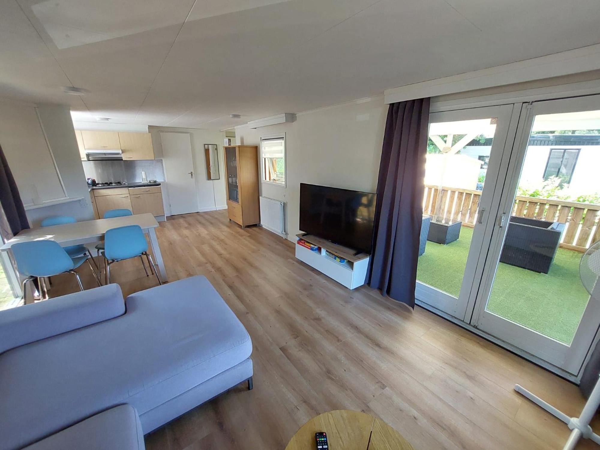 Veluwe Vakanties Chalets With Private Barrel Sauna - With Pool Bar And Restaurant Facilities In The Veluwe National Park Putten Extérieur photo